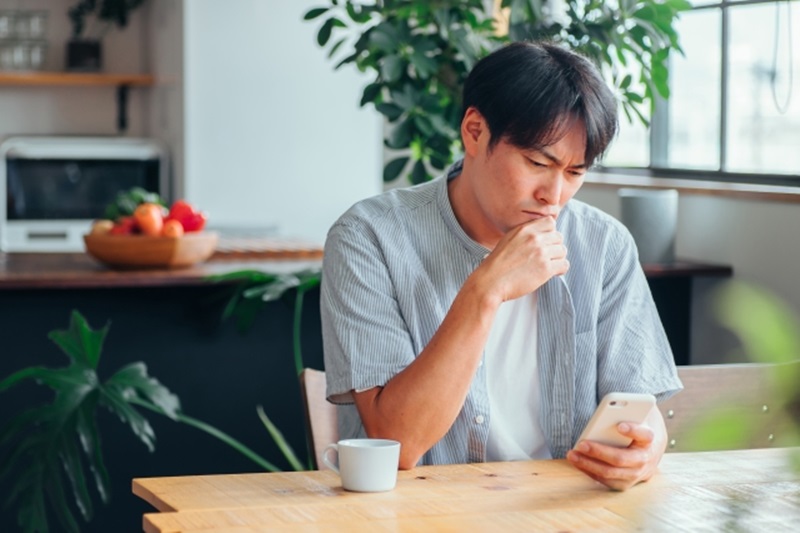 インスタで詐欺を企む外国人の特徴